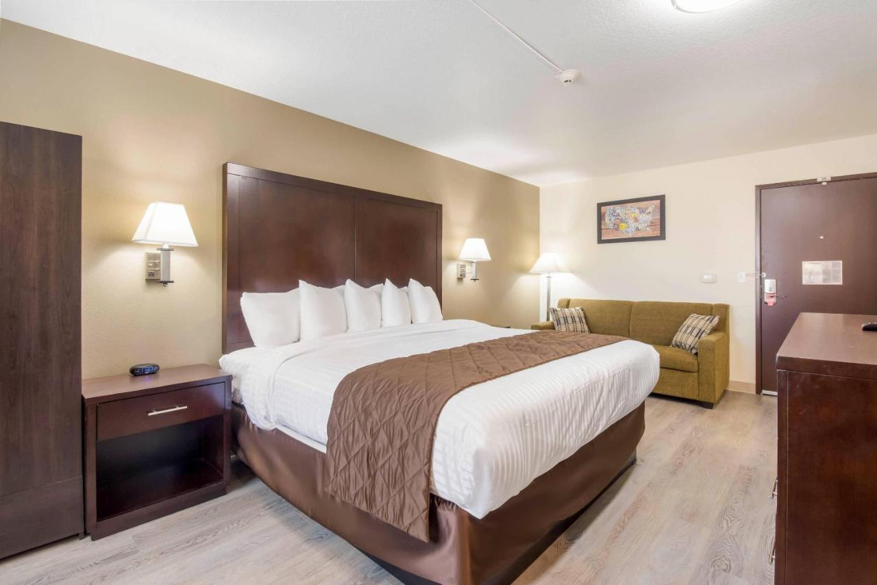 ENCORE CONTRACTOR LODGING — photo 13