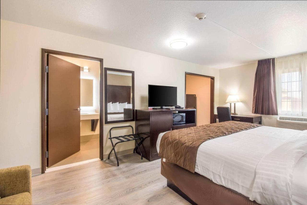 ENCORE CONTRACTOR LODGING — photo 14