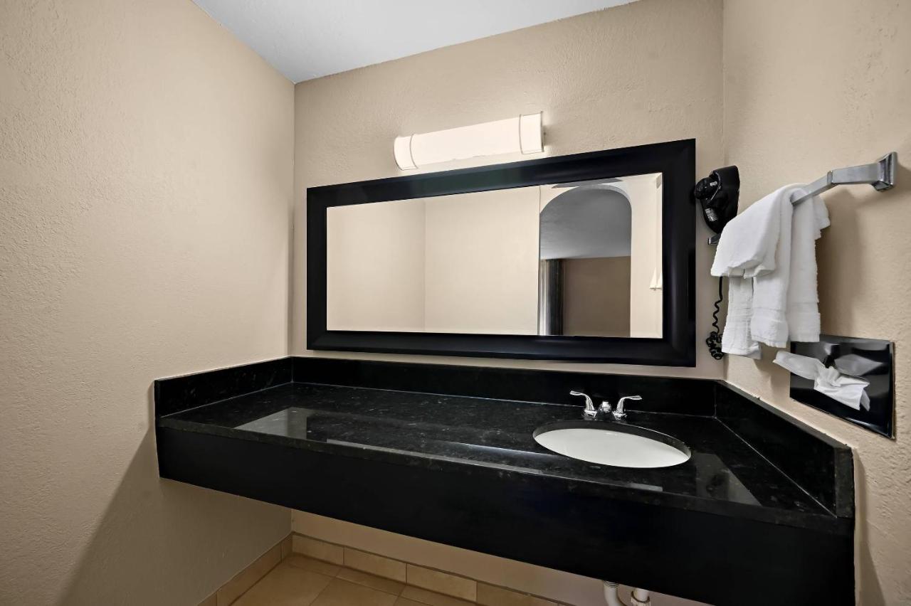Travel Inn — photo 21
