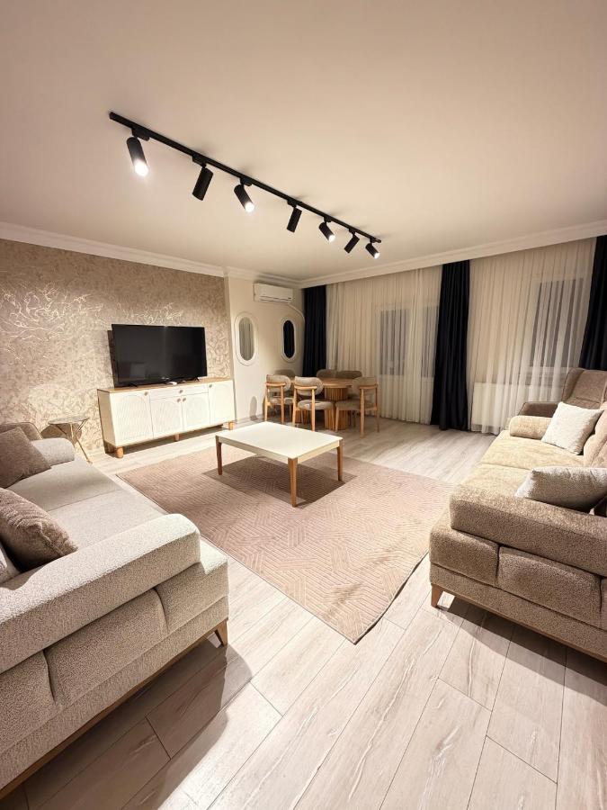 Luxury Apartment In A Great Location 10