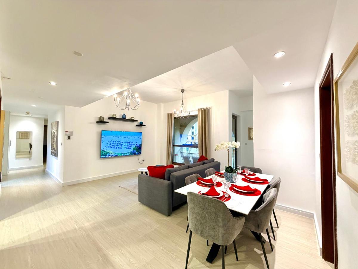 Prime Specious 4 BR Apt on JBR Beach near Metro, Walk to The Mall, Dining & Entertainment - By Sunkissed Holiday Homes