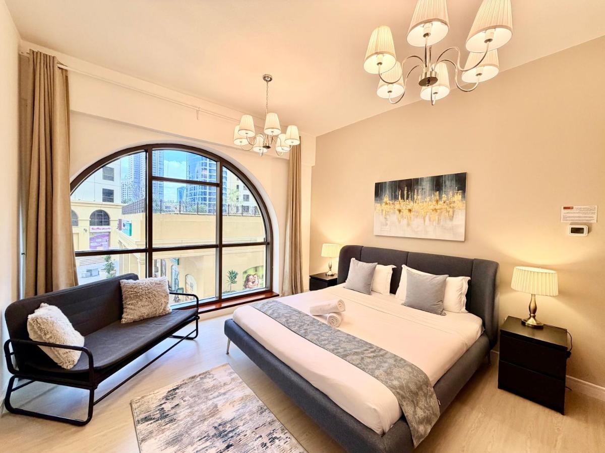 Prime Specious 4 BR Apt on JBR Beach near Metro, Walk to The Mall, Dining & Entertainment - By Sunkissed Holiday Homes - 2