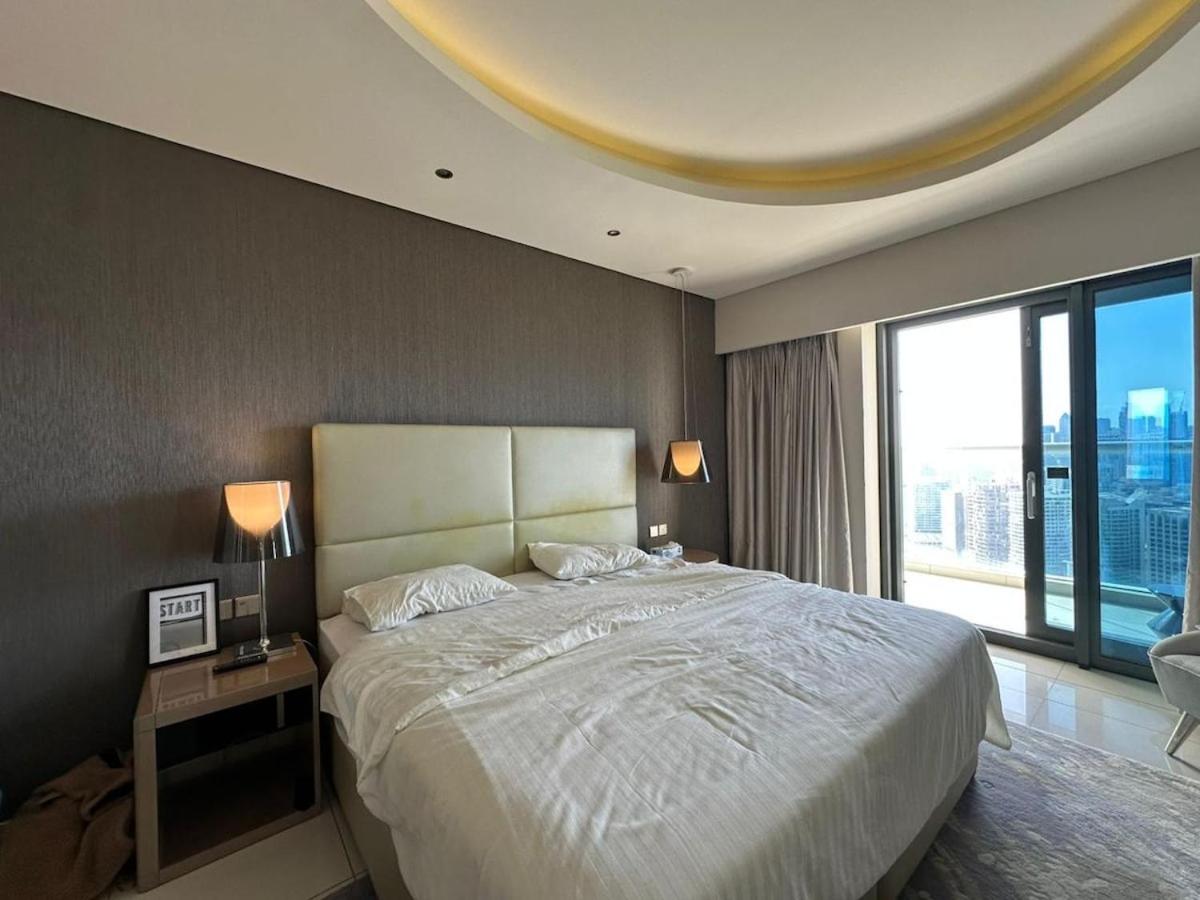1BR with Burj Khalifa View in Paramount Hotel - 2