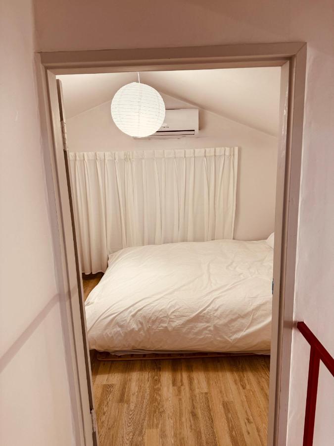 Stay DAON Hongdae Private 4 Bedroom House with 4 Queen Beds 10 mins to station - 4
