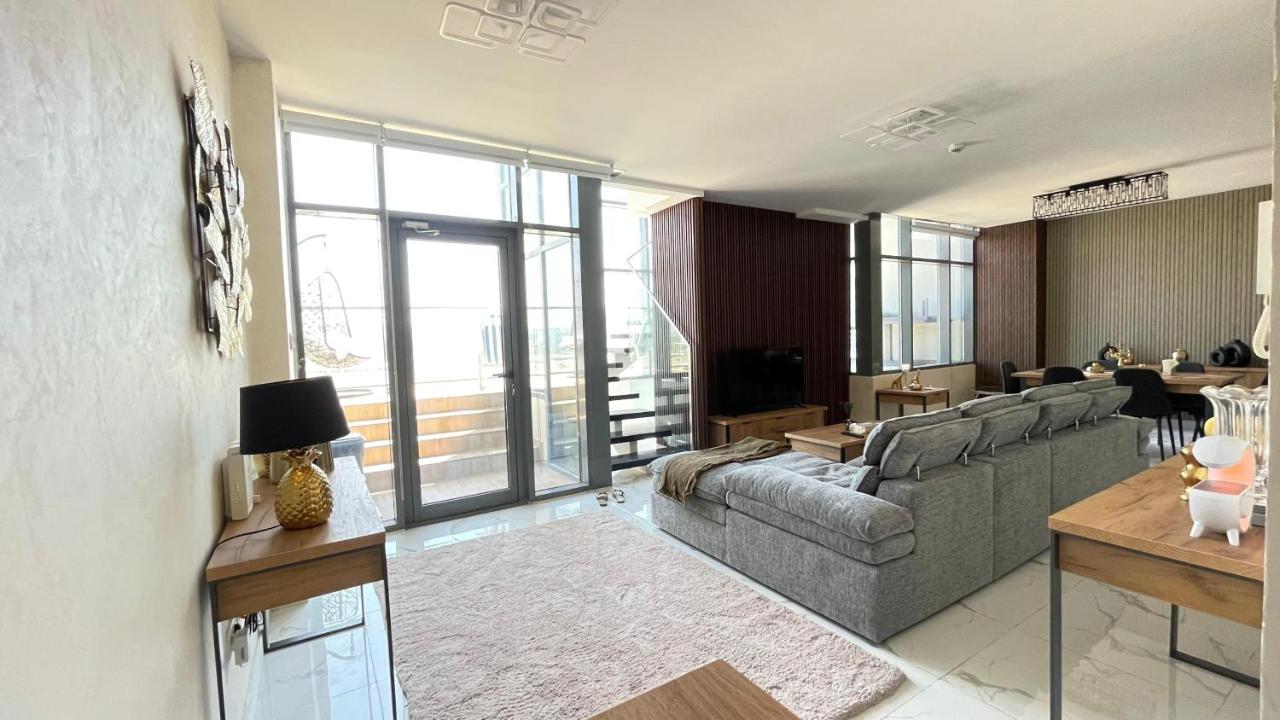 Luxury Canal View Apartment Near Yas Island DABAS1 - 5