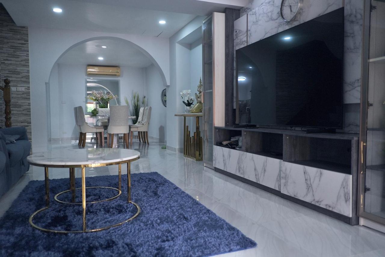 MODERN 3BR Katabeach sweet Home - 3