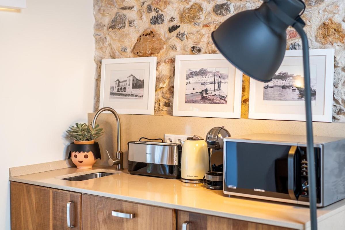 HomeySuite SeaHouse at the Beach - 5