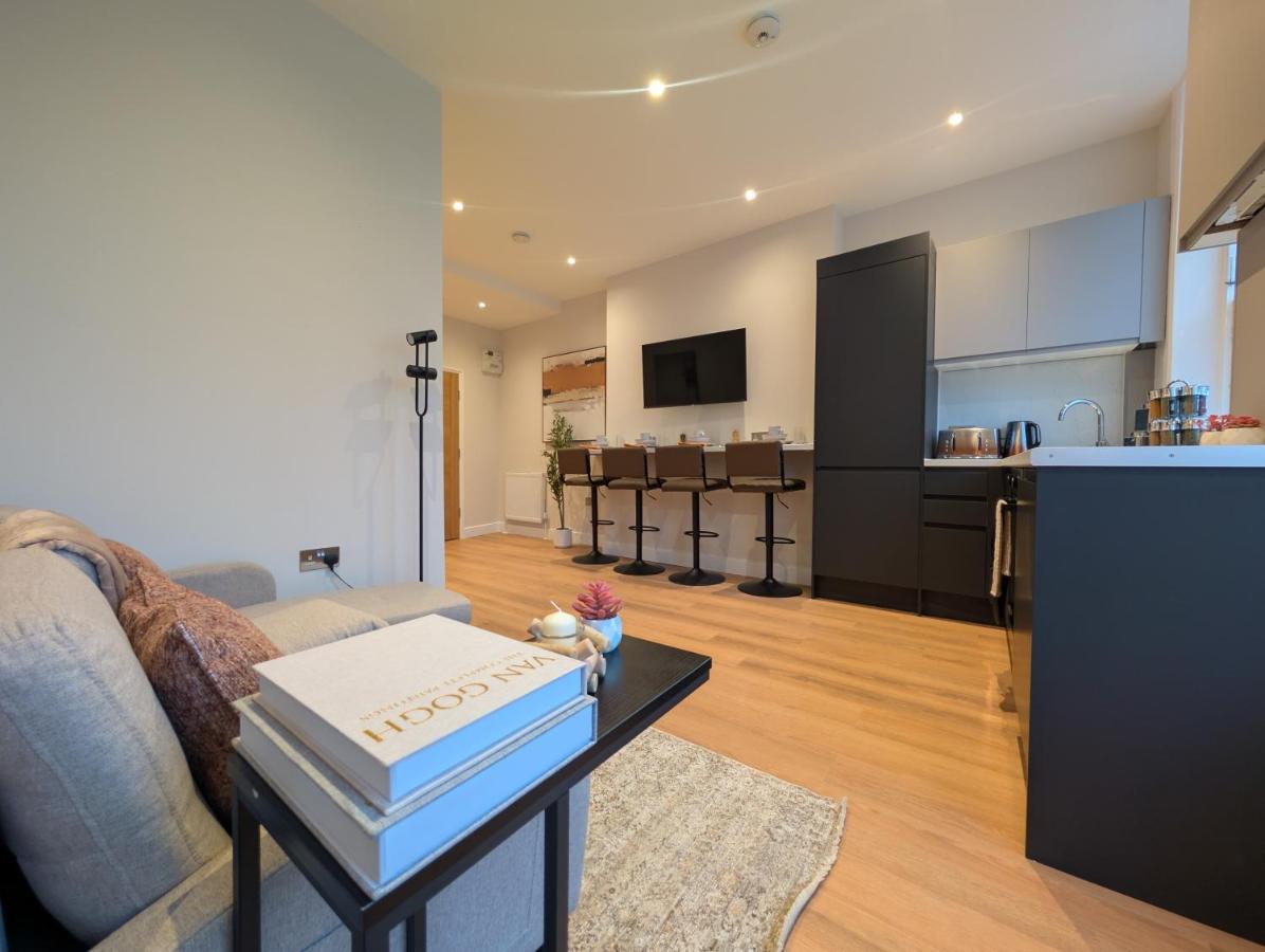 Luxury 2 bedroom Stay near Central London - 4