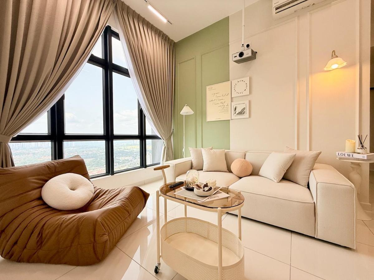 Maison Sage-Space Residency-KSL-2BR-Projector-6Pax