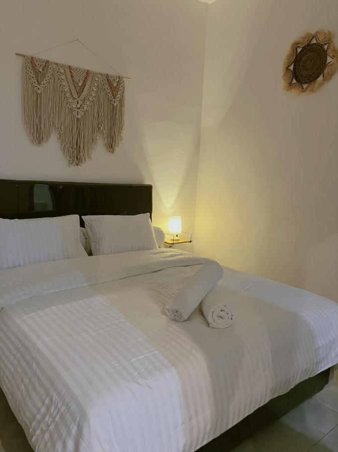 D'Wangsa Villas- Balinese House 2BR with POOL near Balangan Beach - 2