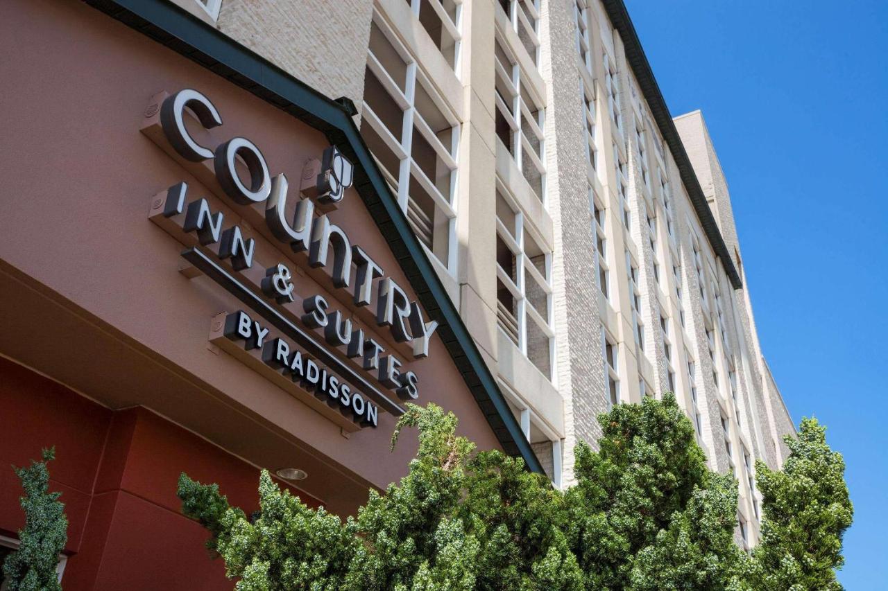 Image: Country Inn & Suites by Radisson, Virginia Beach Oceanfront