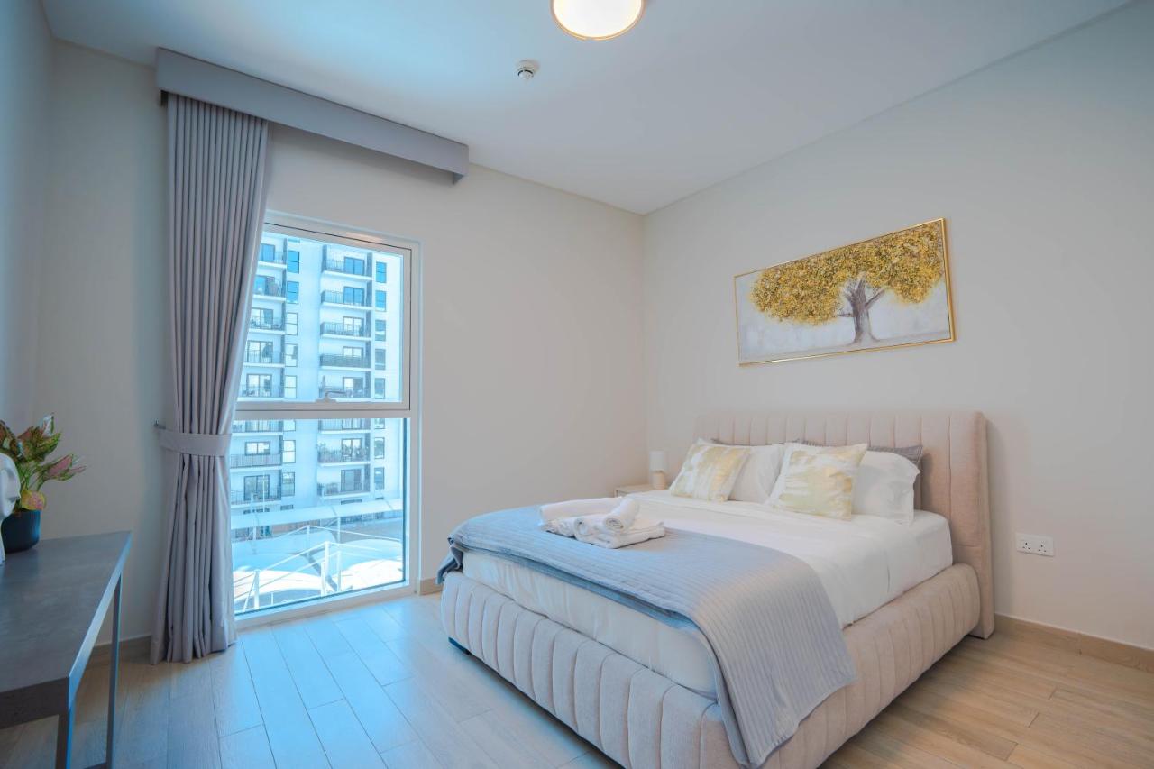 Bright 1BR Yas Island Near F1 & Ferrari World - 5