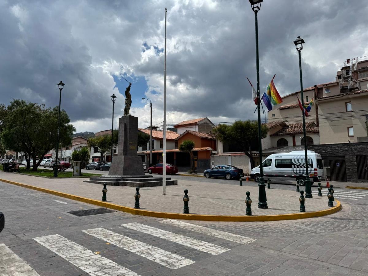 Templo de la Luna Pardo - 2