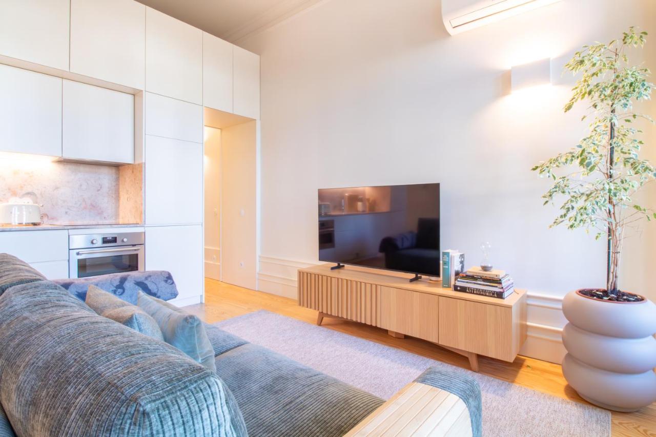 Deluxe Design 1BR w Terrace by LovelyStay - 3