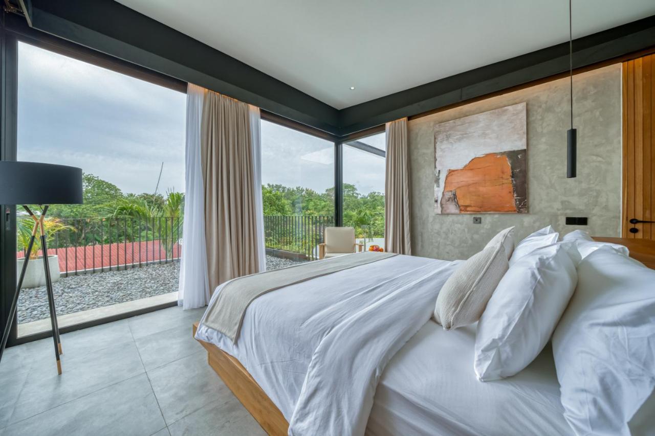 Luxury Industrial-Style 2BR Villa Kirma Near the Beach - 2