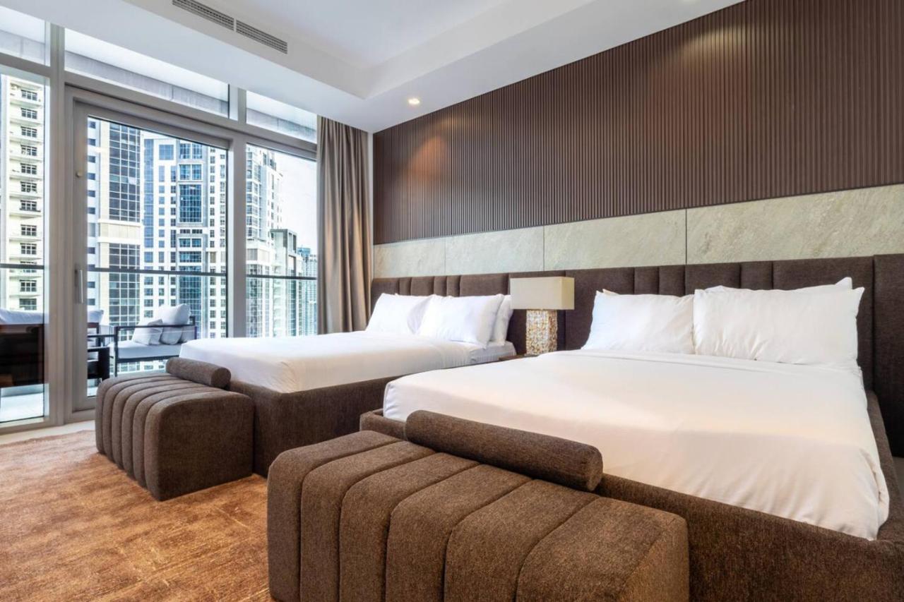 Burj Khalifa View, Luxury 2B, Top Amenities and Equipment - 2