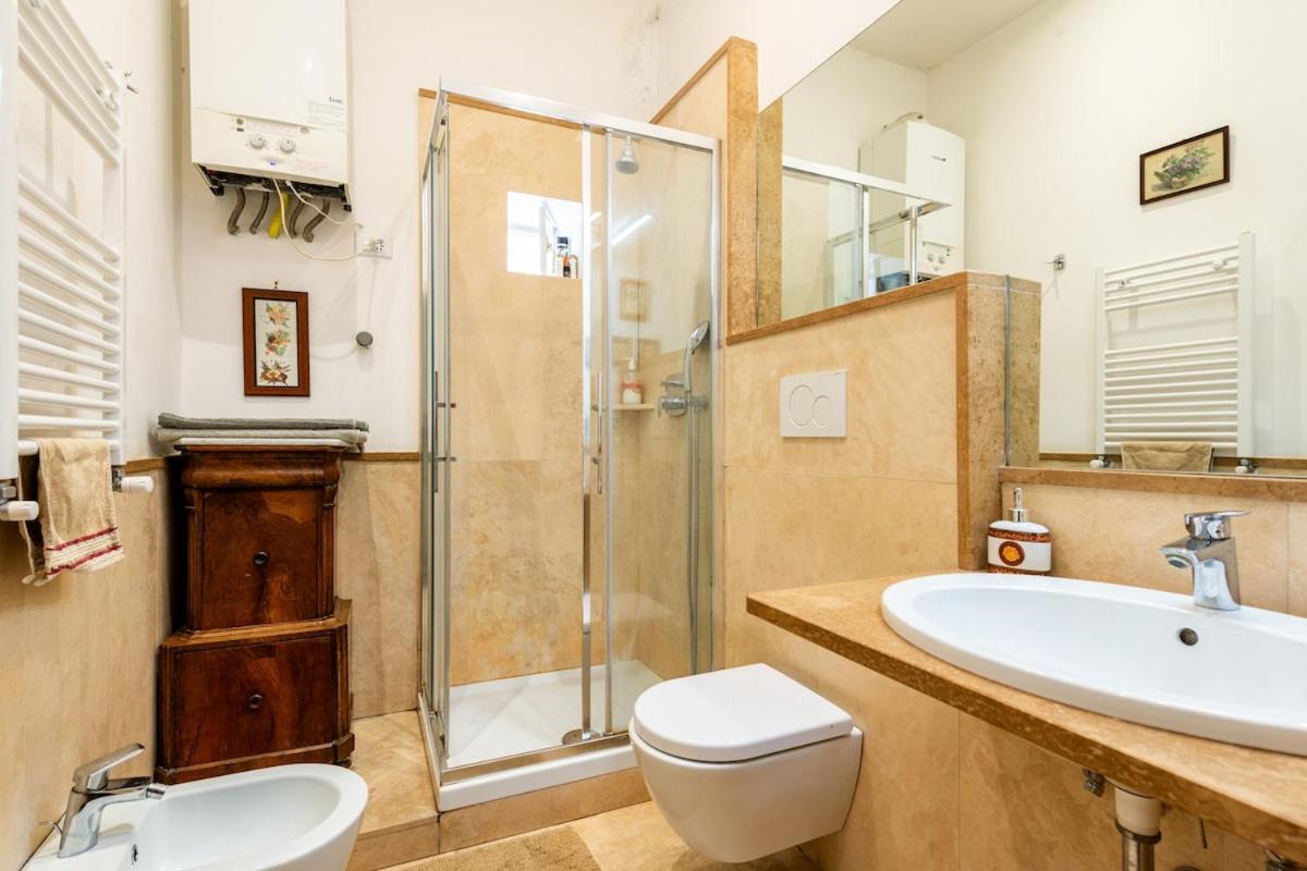 Charming Roman home by the Colosseum - 3