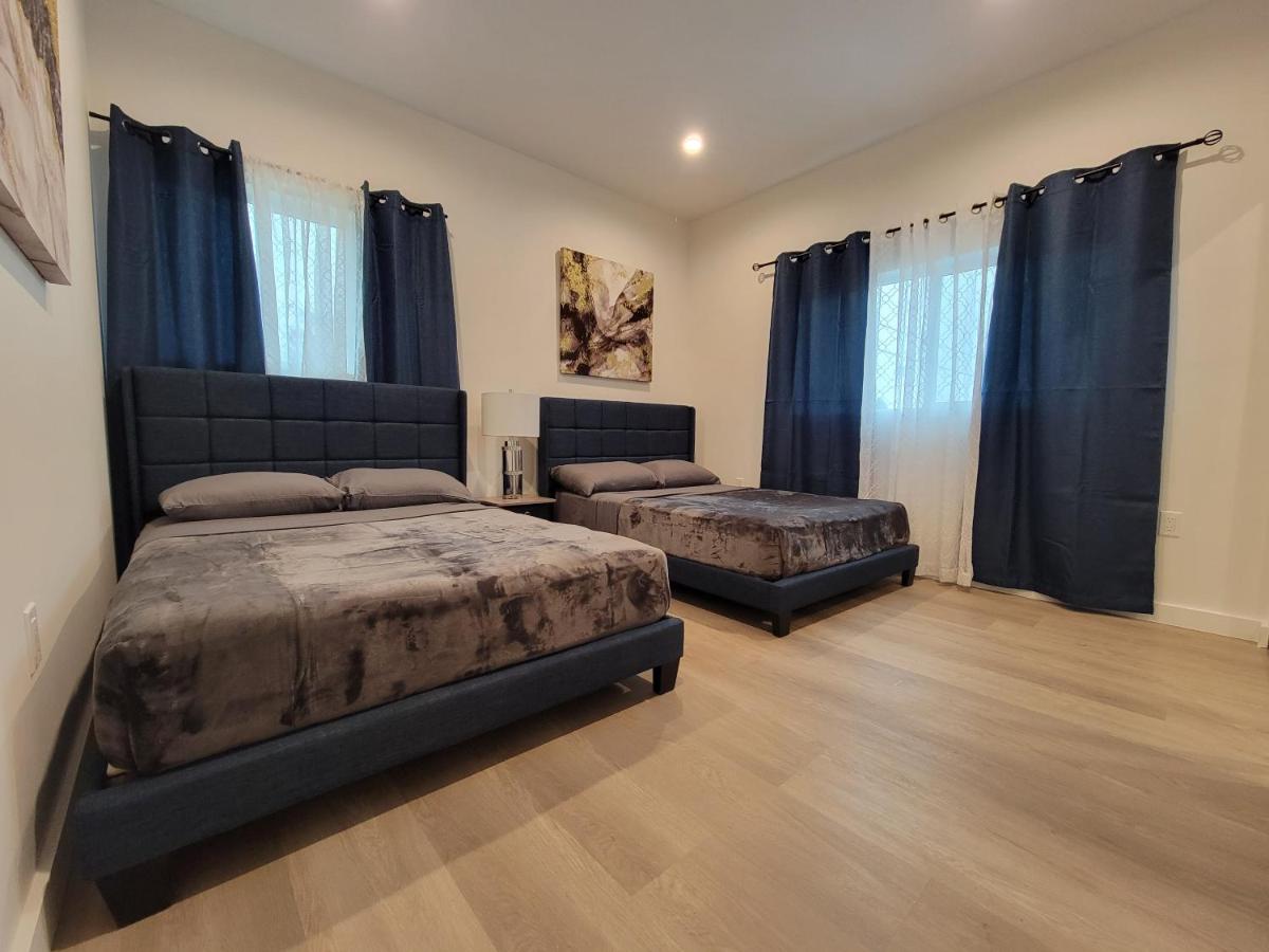 Spacious 2-Bedroom, One and a Half Bath Home in Pico-Robertson Near Beverly Hills and Cedars-Sinai - 4