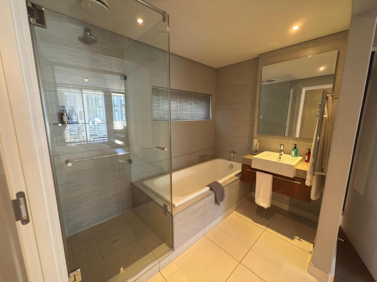 Harbour Bridge 303 Suite - Near V&A & CTICC - 5