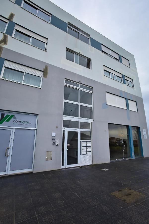 Ocean Whisper Apartment - 3