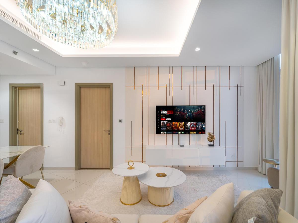 Luxury 1BR High floor Paramount Midtown - 4