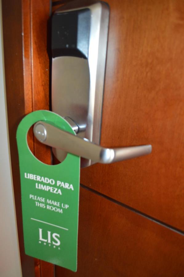Lis Hotel photo