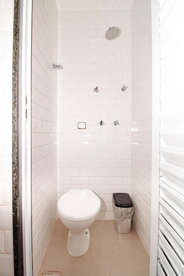 Renovated in Copacabana - 3