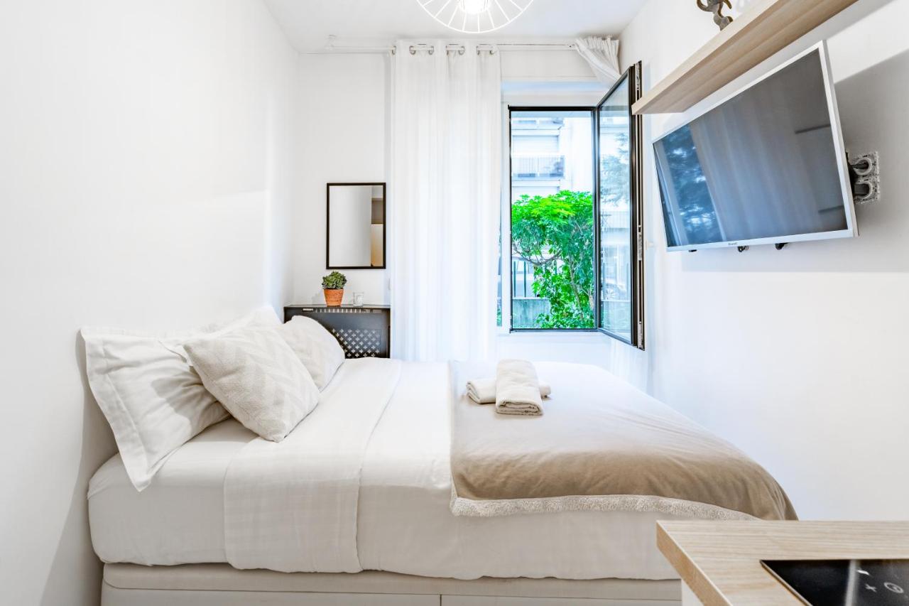 Charming & Cozy Apartment Near the Eiffel Tower