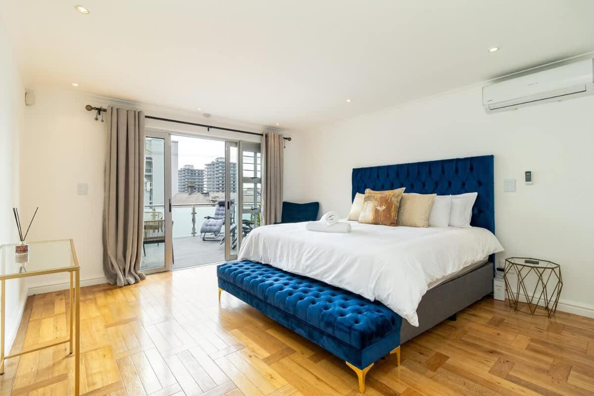 Sunset Oasis 4Bed 3Bath in Sea Point - Hot Tub - 5