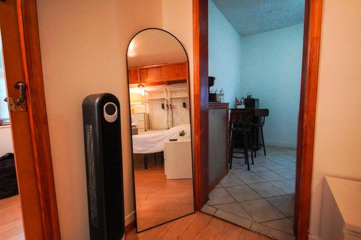 Private Studio Near NYC - Easy Commute & Workspace - 3