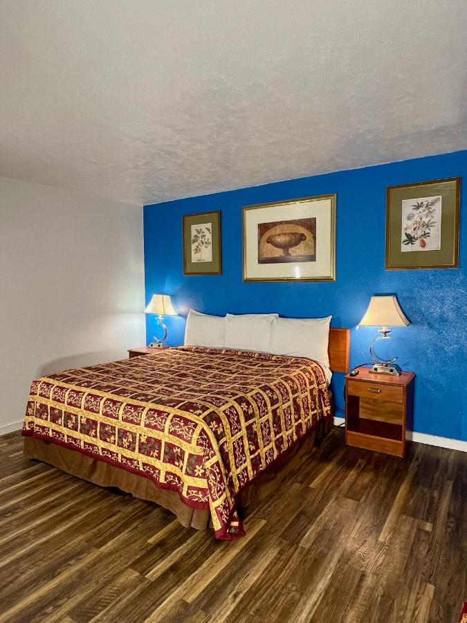 Village Inn Motel — photo 11