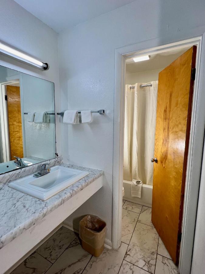 Village Inn Motel — photo 5