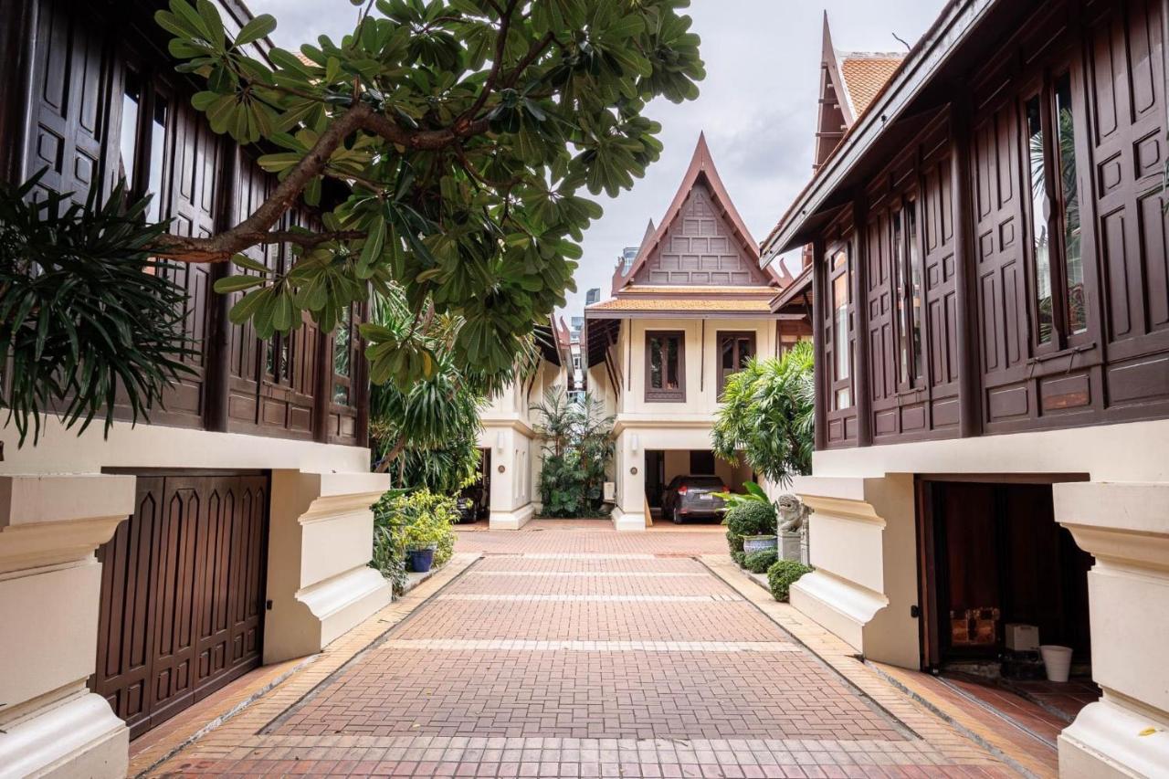 CBD Private Pool Villa Nanny Free Thai costumes 24hrs Security Breakfast - 3