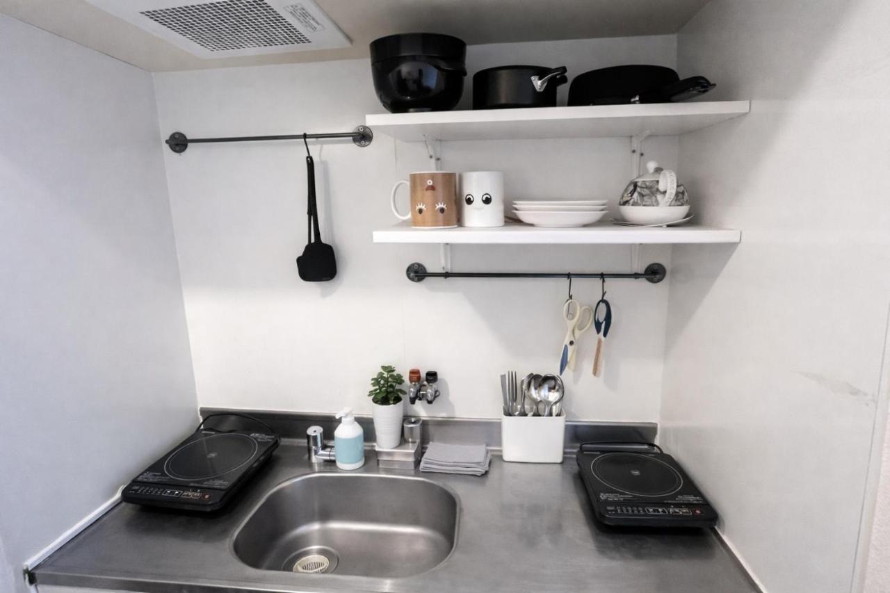 2 Dotonbori 5min Stay Kuromon Market 1min Nipponbashi 3min - 3