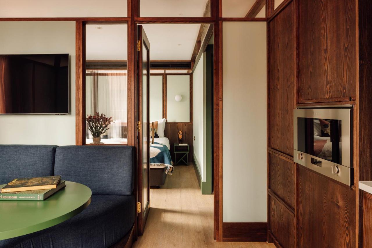 Locke London Canary Wharf - 4