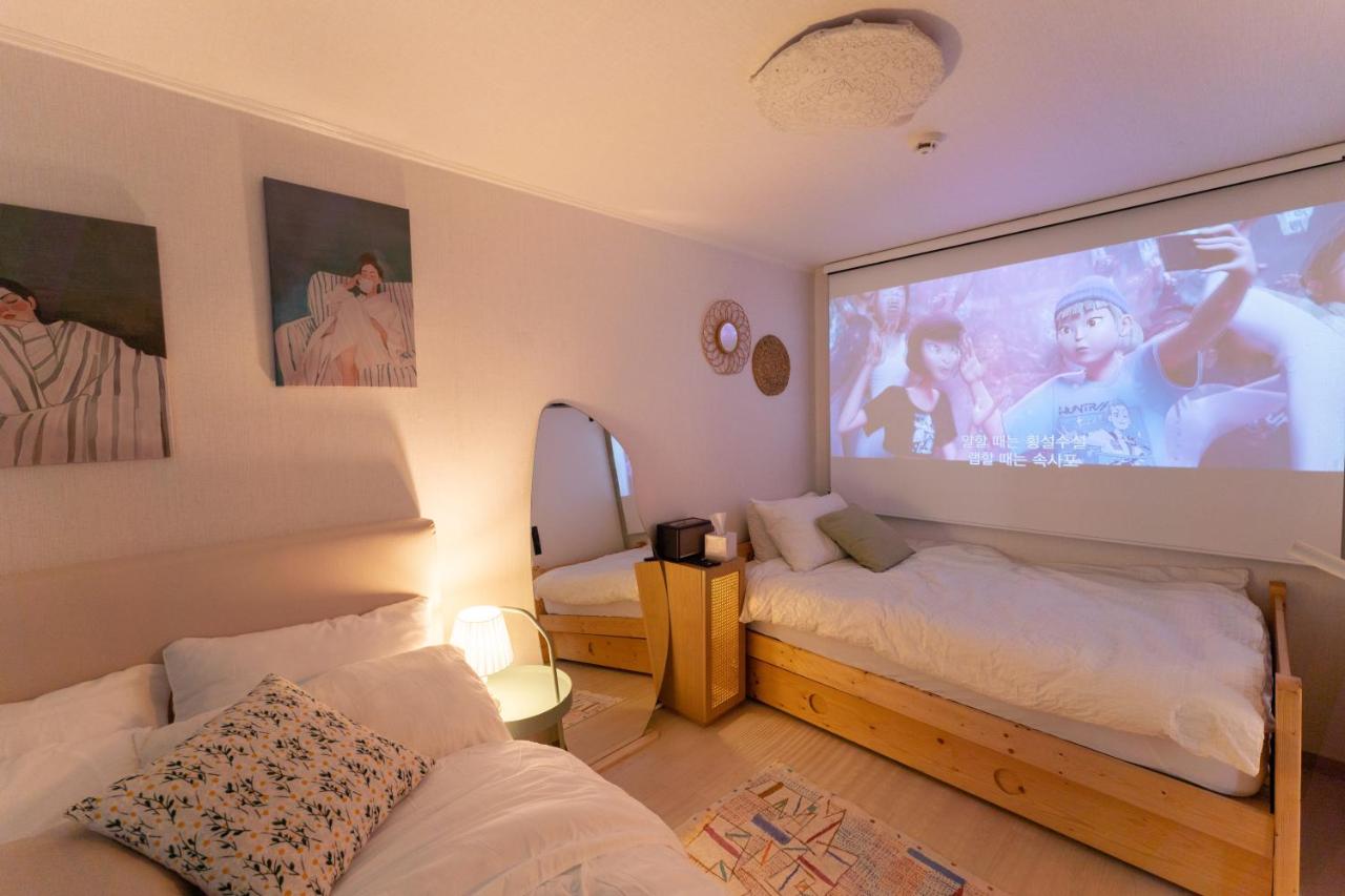 Yonsan Stay Near Yongsan Station line 1 Ichon station National Museum - 3