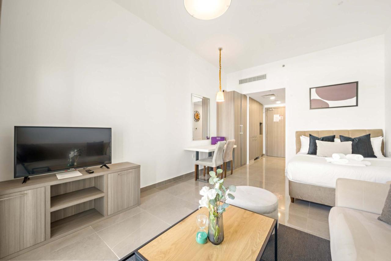 Silkhaus Vacation Homes Studio Masdar City Leonardo Residence - 4