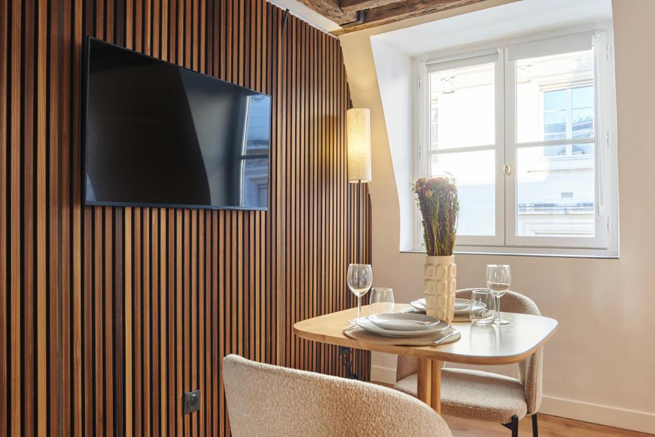 Suite Louvre Museum - Rue Saint Honore - 3