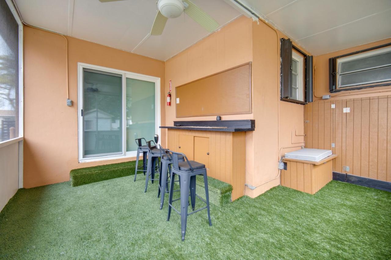 11 Mi to South Beach Home with Screened Porch! - 4