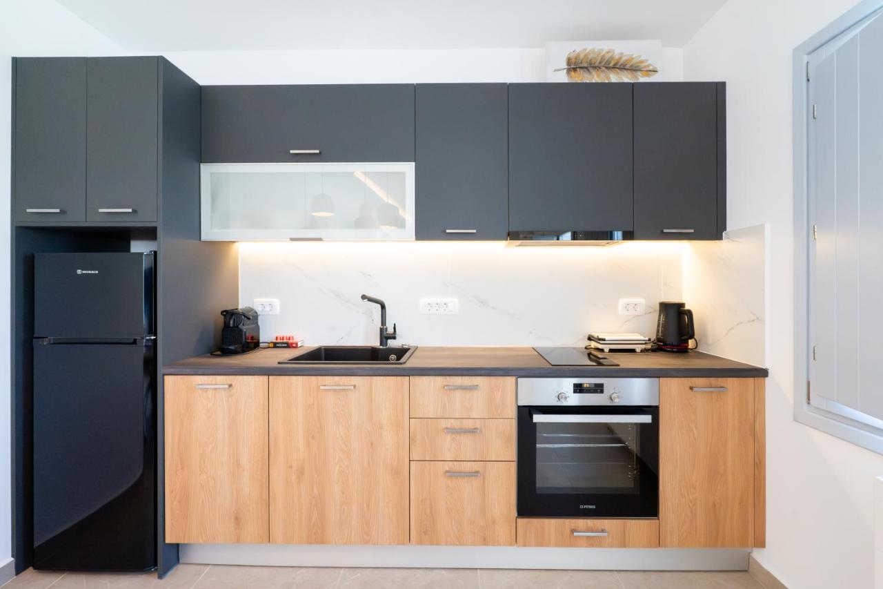 SN Santorini Apartments - 5