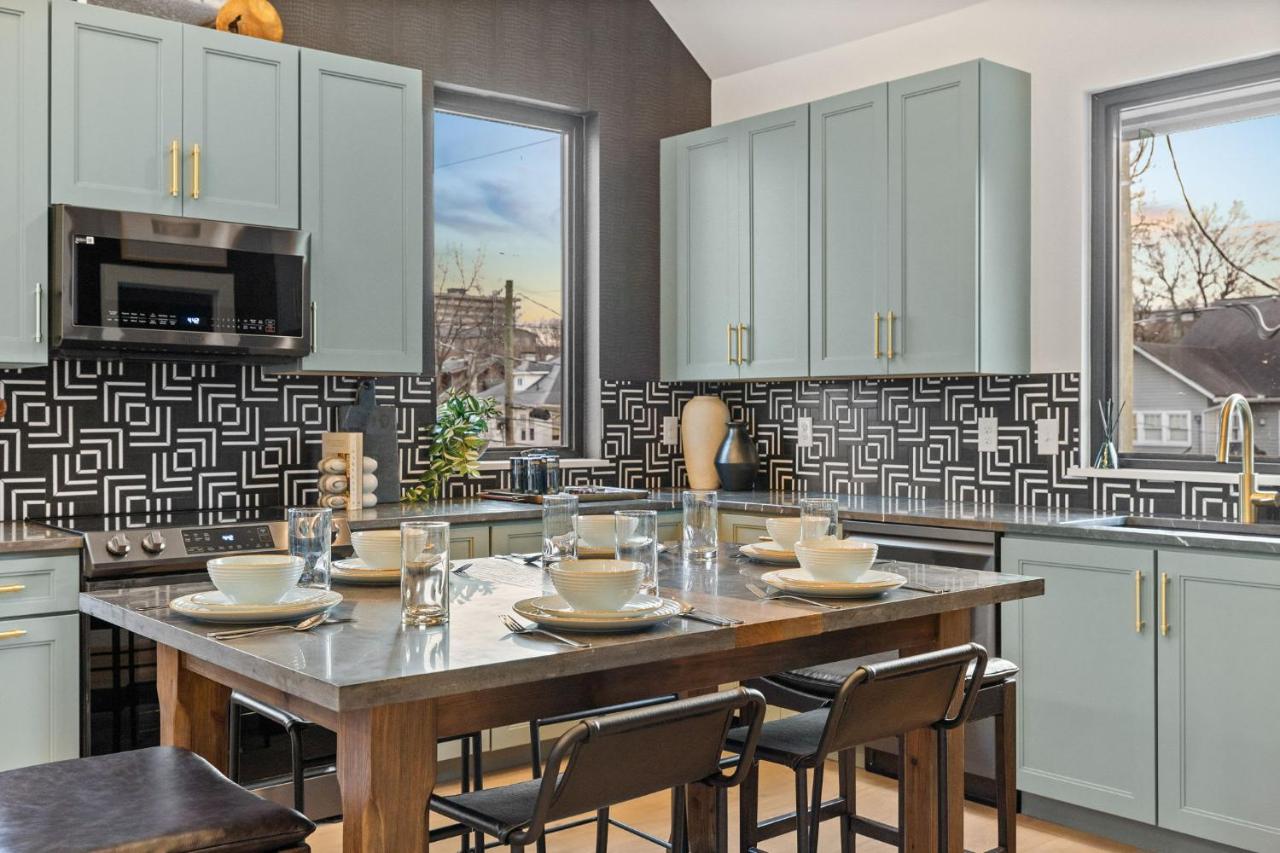 The Modern Cowboy - Hot Tub & Rooftop on Music Row - 4