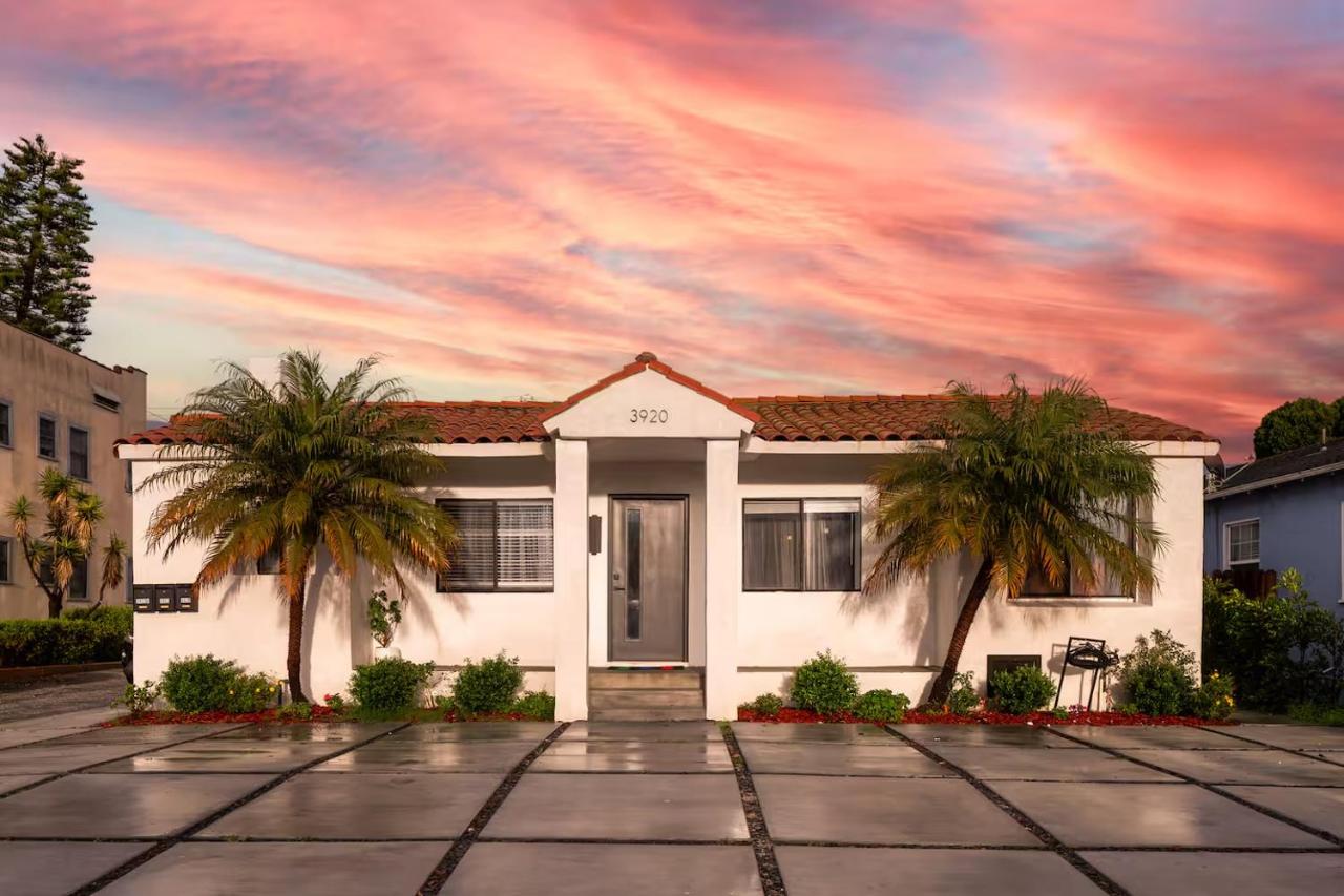 Luxury Oasis in Culver City! Free parking and Jacuzzi