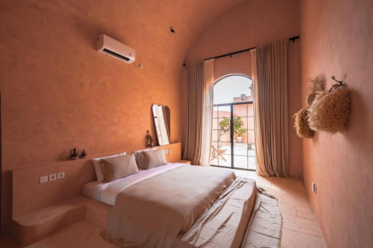 House Of Lucky Seseh - 2