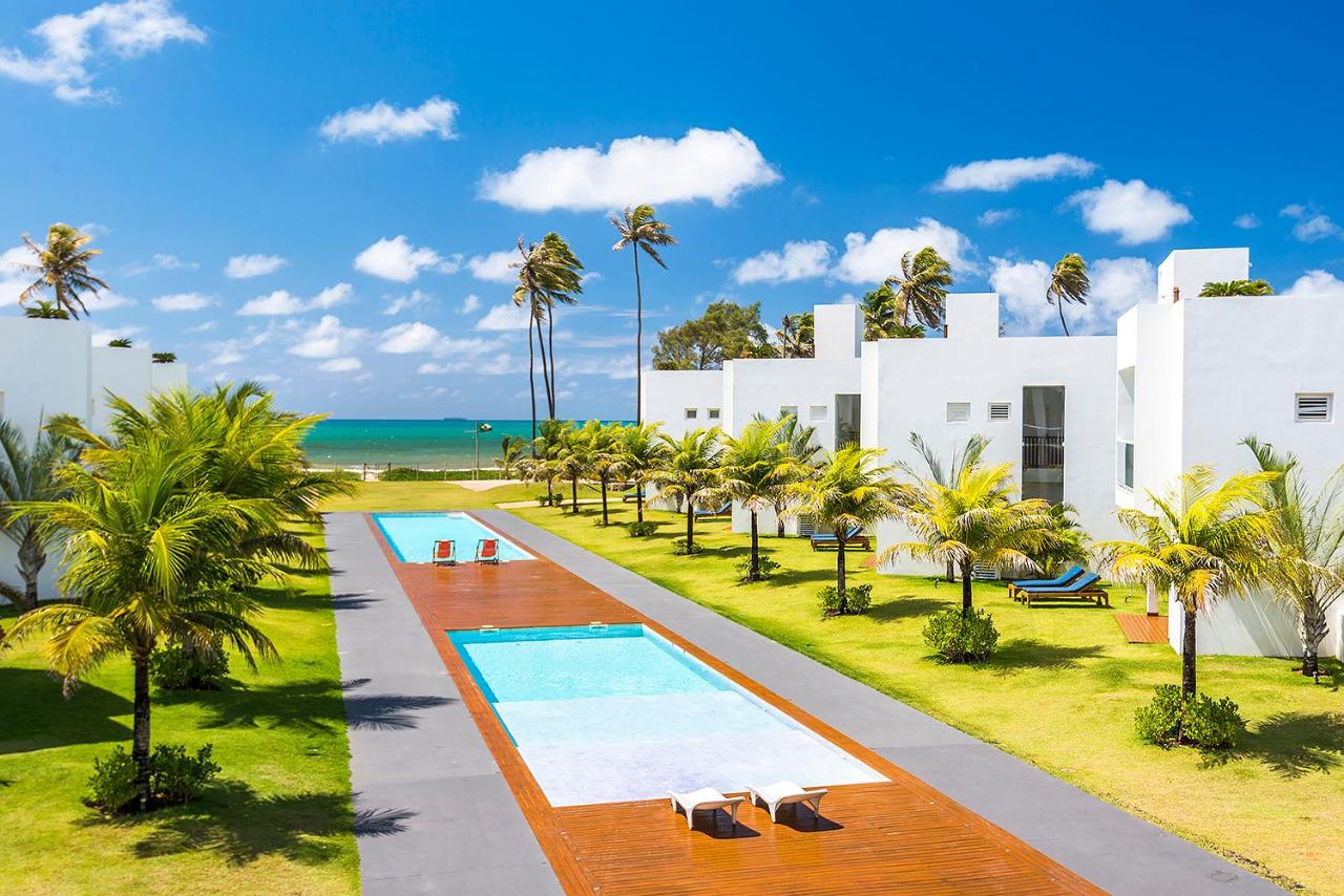 Image: B Blue Beachouses