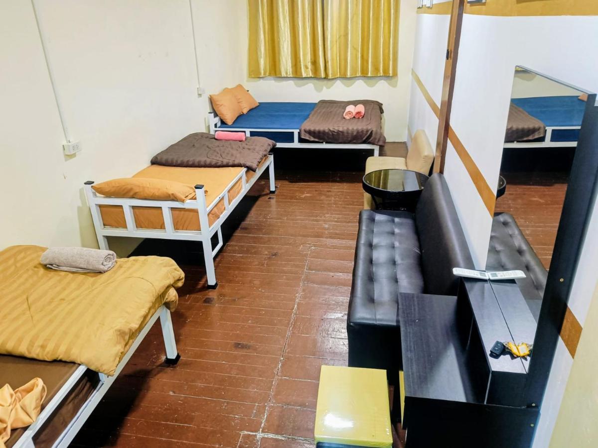 The House Hostel - 2