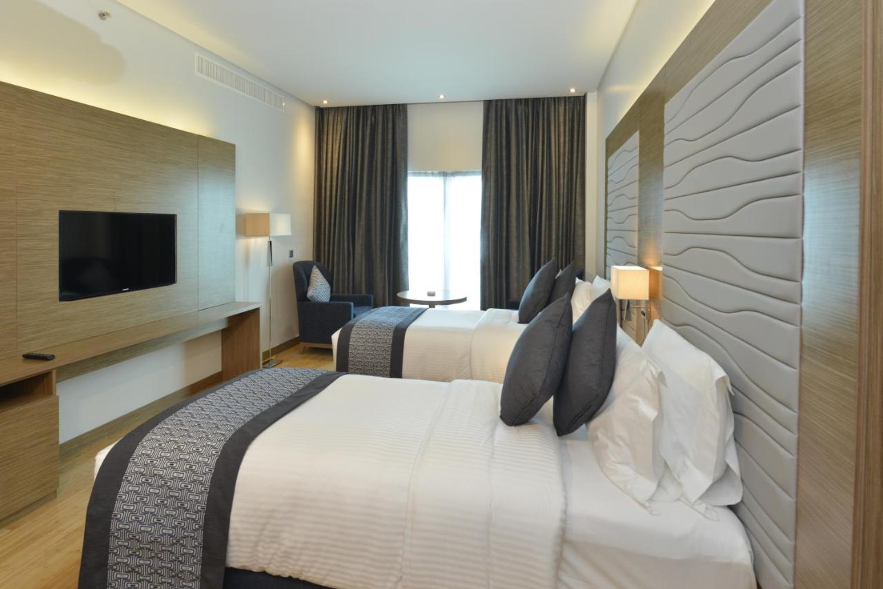Ramada by Wyndham Manama City Centre photo
