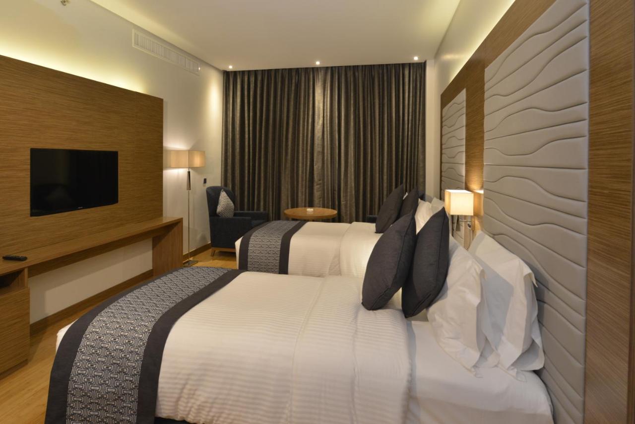 Ramada by Wyndham Manama City Centre photo