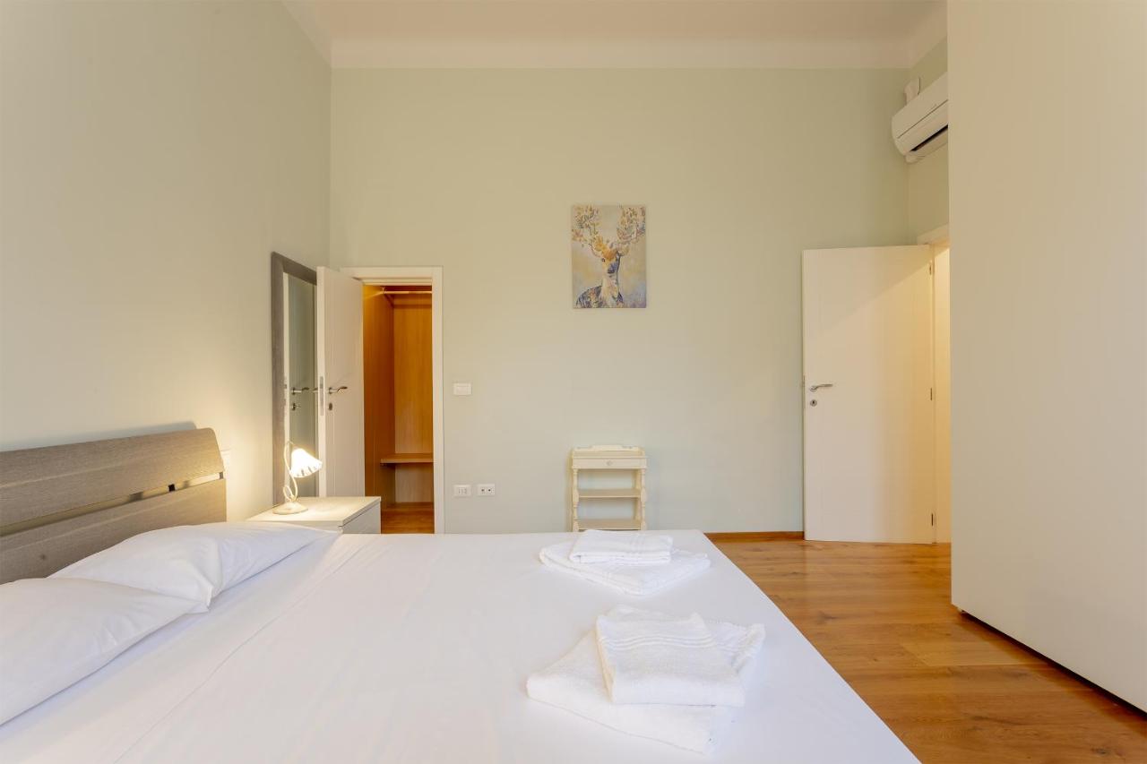 Deanna Tasso Apartment in Florence