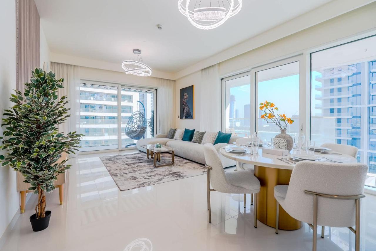 TRPS - Grand Bleu Tower 2, EMAAR Beachfront - Atlantis & Marina View, Private Beach, Furnished - 2