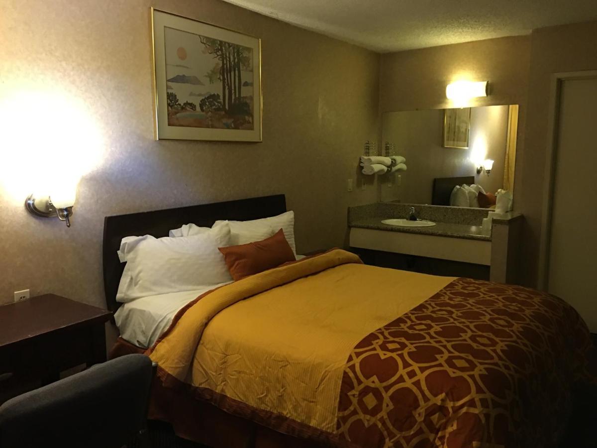 Executive Suites Inn — photo 16